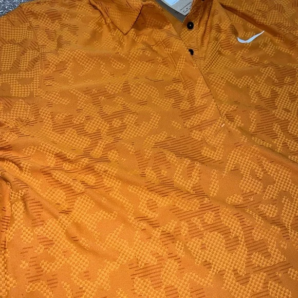 NWT Nike Women’s Dri-fit golf polo XL Orange - Picture 2 of 8